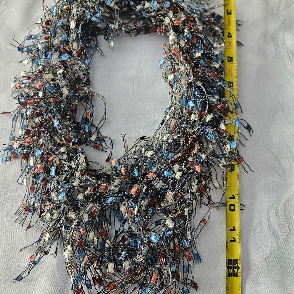 fringe necklace - Picture 3 of 8